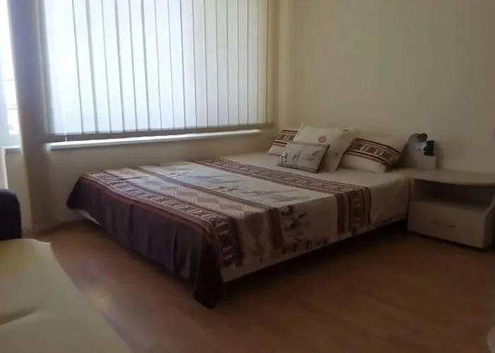 Private In Marina View Fort Beach Daire