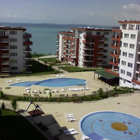 Private In Marina View Apartament